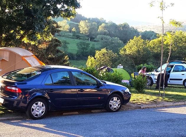 Emplacement pour tente au camping familial 3 étoiles Ilisa – location de vacances près de Font-Romeu