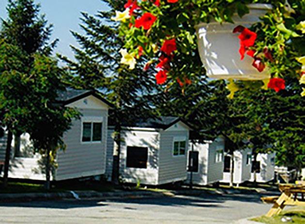 5-person mobile home rental at camping Ilisa in Saillagouse in summer